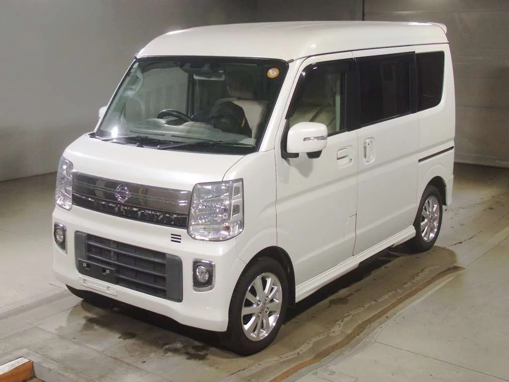 Nissan NV100 Clipper Rio DR17W 2020